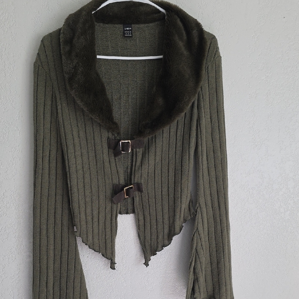 🔴SHEIN Khaki Ribbed Cardigan with Faux Fur Trim